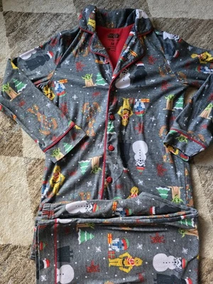 Conjunto de dos conjuntos de pijamas de manga larga con botones Star Wars para niños talla M en muy buen estado Foto 1 de 4