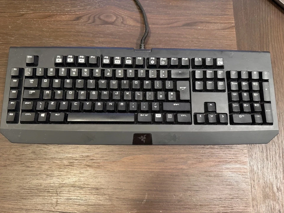Razer BlackWidow Ultimate Mechanical Gaming Keyboard 2014 RZ03-0039, UK Layout - Image 1 of 3