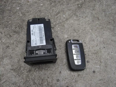2011 2013 Hyundai Equus ignition smart key FOB reader slot holder switch OEM  Foto 1 de 4