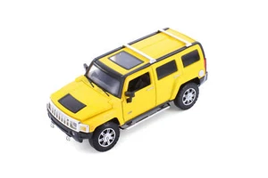 HUMMER H3, YELLOW - SHOWCASTS 68240YL - 1/24 SCALE DIECAST MODEL TOY CAR - Picture 1 of 2