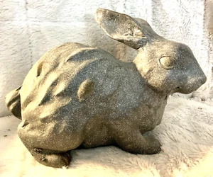 JC Penney Ceramic Bunny Rabbit Easter Spring Centerpiece Decor Garden 9x7x5” - Picture 1 of 4