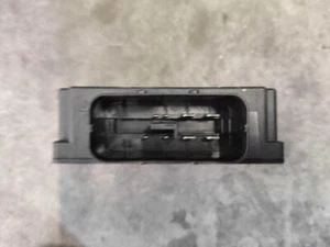 stabilizzatore tensione per VOLKSWAGEN MAGGIOLINO CUU 2015 R2021-0002810 - Foto 1 di 5