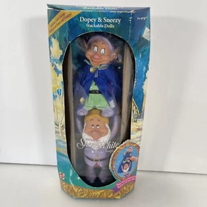 Vintage Walt Disney Snow White & The 7 Dwarfs Dopey & Sneezy Stacked Damaged Box - Picture 1 of 7