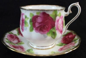 Royal Albert OLD ENGLISH ROSE Footed Cup & Saucer Bone China GREAT CONDITION - Picture 1 of 5
