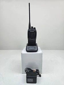 Kenwood TK-3302U TK3302U UHF 450-490 MHz 16 channel 4 Watt (Complete Kit) - Picture 1 of 7