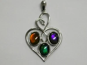 Set di pietre preziose tripletta con cappuccio al quarzo ammonite/ammolite in argento sterling pendente  - Foto 1 di 2