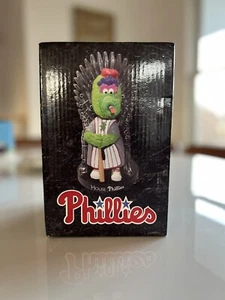 Neu im Karton 2018 Philadelphia Phillies Phanatic Game of Thrones Bobblehead SGA - Bild 1 von 10