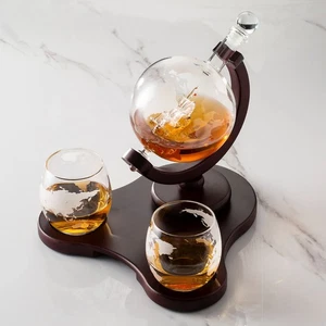 Whiskey Globe Decanter Set with 2 Glasses in Gift Box - Whiskey decanter for ... - Picture 1 of 6