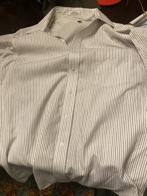 VANHENSEN manga larga mediana Foto 1 de 3