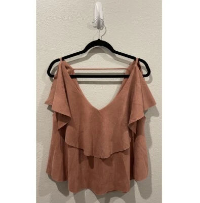 Top cropped de camurça marrom SHE+SKY alça de espaguete tamanho G - Imagem 1 de 3