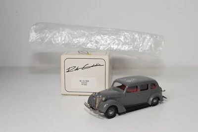 A81 1:43 ROBEDDIE ROB EDDIE RE 24 VOLVO PV802 PV 802 1938 GRIGIO NUOVO CON SC... - Immagine 1 di 4