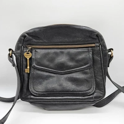 Vintage Fossil Black Pebbled Leather Crossbody Satchel Bag Purse 75082 w Key - Image 1 of 4