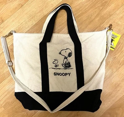 PEANUTS Snoopy snoopy shoulder bag - Image 1 of 2