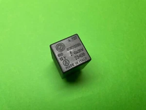 Rele Alfa Romeo Fiat Lancia 60570359 73406 2(4)x21w - Imagen 1 de 2