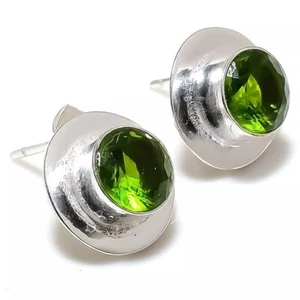 925 Sterling Silver Green Peridot Gemstone Handmade Jewelry Stud Earring - Picture 1 of 6