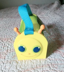 Melissa & Doug Sunny Patch Giddy Buggy Bug House Toy With Carrying Handle and - Picture 1 of 4