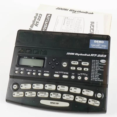 Zoom RhythmTrak RT-223 Drum Machine - Bild 1 von 4