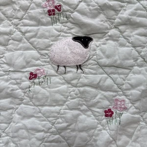Garnet Hill Bedding Sheep Appliqué Baby Quilt Mint Green 100% Cotton Blanket - Picture 1 of 8