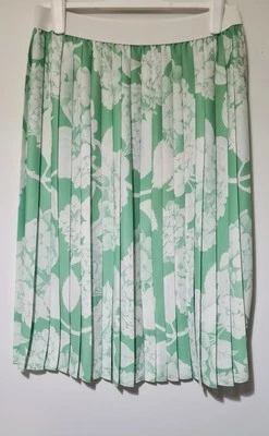 Womens First Avenue Green White Floral Pleated Midi Skirt Elasticated Size 12 - Image 1 of 2