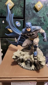 ThinkGeek DC Comics Jim Lee BATMAN Chronicle Collectible Statue Gamestop - Picture 1 of 3