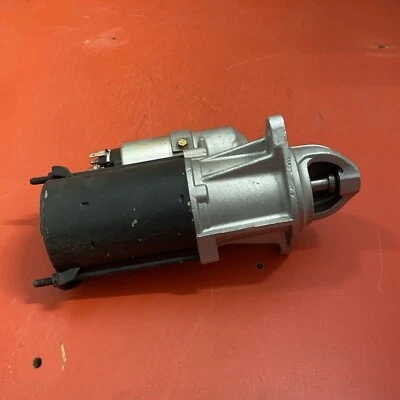 Arranque 17667 compatible con Saturn SC1 SL1 SW2 1.9L/116CI L4 CW 1.3kW 12V 21023994 Foto 1 de 3