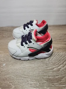 Toddler Nike Air Huarache Run Athletic Shoes - Size 5C - Picture 1 of 6