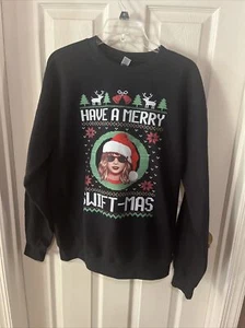 Taylor Swift Weihnachtssweatshirt Medium Have A Merry Swift - Mas schwarz  - Bild 1 von 8