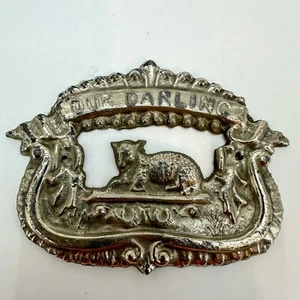 Vintage antike Schatulle Sarg Plakette Unser Liebling mit Lamm Beerdigung Friedhof makaber - Bild 1 von 8