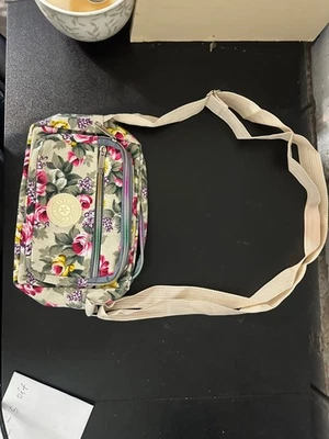 bandolera floral tostado Foto 1 de 4