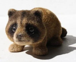Raccoon Figurine Lying Down Flocked Josef Originals Made in Japan Vintage Figure - Picture 1 of 1