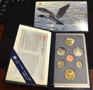 Royal Canadian Mint 1997 Specimen Set w/ COA & Box - Picture 1 of 9