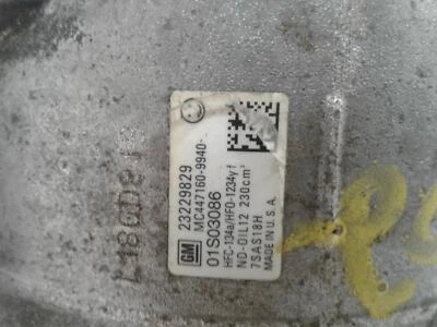 Compresor de aire acondicionado usado se adapta a: 2015 GMC Acadia grado B Foto 1 de 4