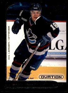 1999-00 Upper Deck Ovation Lead Performers Steve Kariya Vancouver Canucks #LP10