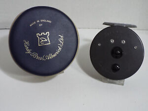 VINTAGE HARDY BROS LTD MARQUIS 8/9 FLY REEL WITH ORIGINAL POUCH ***VERY NICE***