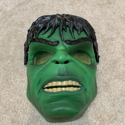 Marvel Incredible Hulk Power Toy Glow Mask Green Eyes Light Up 2008 Working - Image 1 of 4