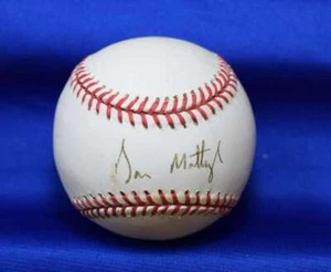 Don Mattingly JSA Cert Signed American League OAL Autograph Baseball - Picture 1 of 1
