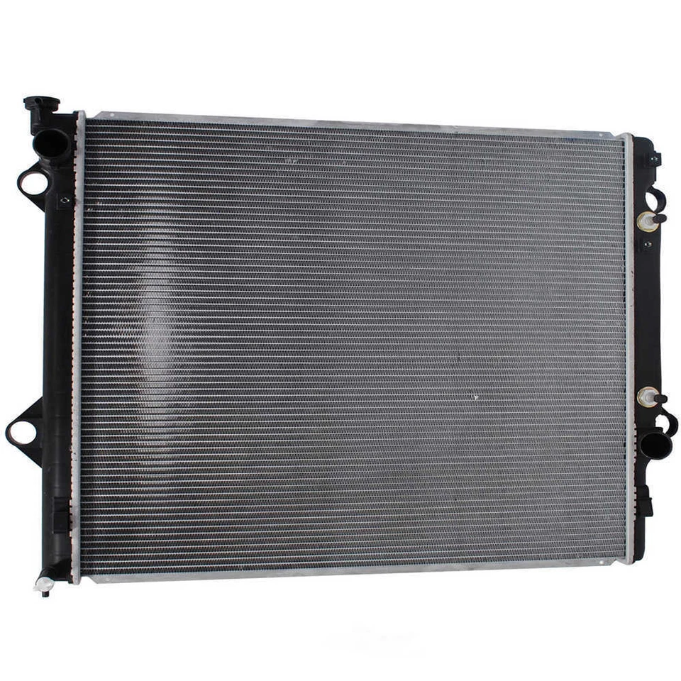 Radiator DENSO 221-3124 fits 2003 Toyota 4Runner Foto 1 de 1