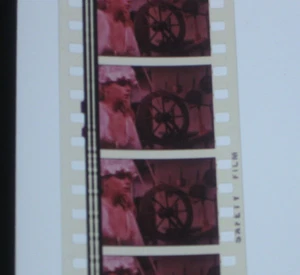 CINDERELLA 1977 FILM 35mm THEATRICAL MOVIE TRAILER RARE! CHERYL SMITH - Imagen 1 de 7