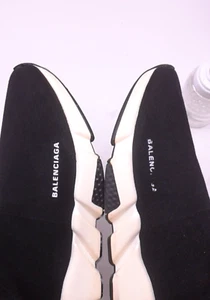 BALENCIAGA LOGO FIX VINYL HEAT TRANSFER SPEED RUNNER 2 pieces of vinyl - Picture 1 of 9