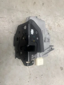 ORIGINAL Türschloss VORNE LINKS VW AUDI SKODA SEAT 3C1837015A - Bild 1 von 2
