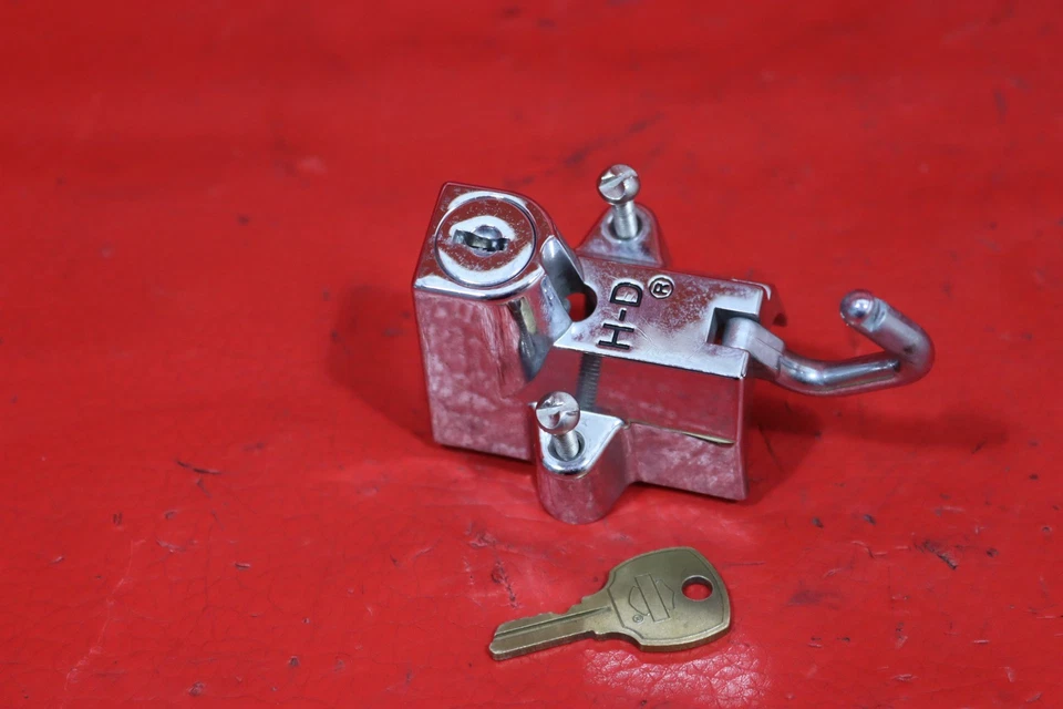 2009 HARLEY-DAVIDSON SPORTSTER 1200 NIGHTSTER XL1200N  OEM HELMET LOCK W/ HD KEY - Image 1 of 4