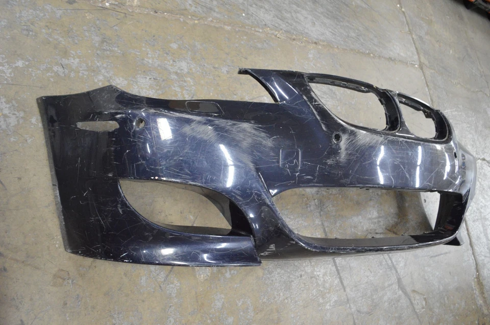BMW M5 2008 2009 2010 cubierta del parachoques delantero OEM E60 Foto 1 de 4