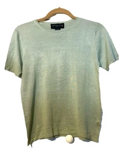 August Silk Women’s Medium Sage Green Silk Blend Short Sleeved Knit Top NWT - Bild 1 von 5