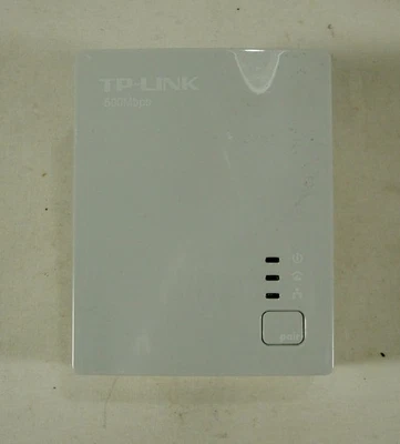 Adaptador de red Powerline TP-Link único TL-PA4010 AV600 Ethernet sobre alimentación EoP Foto 1 de 2