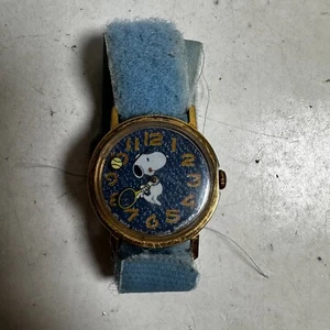 Vintage Timex Snoopy Tennis Denim Dial Mechanical Analog Wristwatch - Untested - Picture 1 of 6