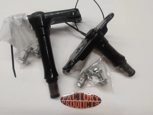 GENUINE HARLEY DAVIDSON Take Off Forward Control Mounts and Supports 16294-99 - Bild 1 von 6