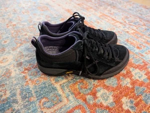 Dansko Paisley Waterproof Suede Womens 38 US 7.5/8 Hiking Vibram Sneaker Black - Bild 1 von 12