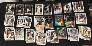 San Francisco Giants 41 Card Lot RC Insert Refractor Logo Many Stars ⭐️ 🟠⚪️⚫️ - Picture 1 of 4