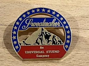 a PINS PIN CINEMA FILM UNIVERSAL STUDIO COMPAGNY VERSION DORE SIGNE ELYXIR - Picture 1 of 1