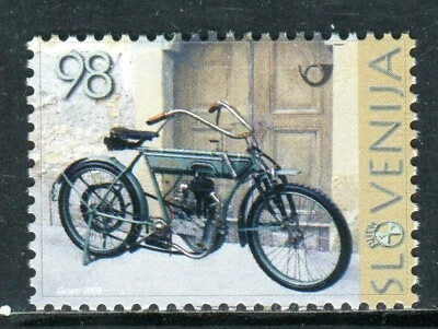 536 - SLOVENIA 2005 - Puch Motorbike - MNH Set - Image 1 of 2